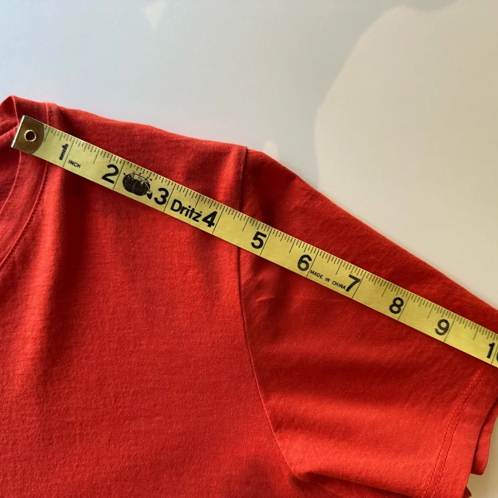 Vince essential Pima cotton crew neck T-shirt (L, vermillion) - has flaw - Picture 7 of 10